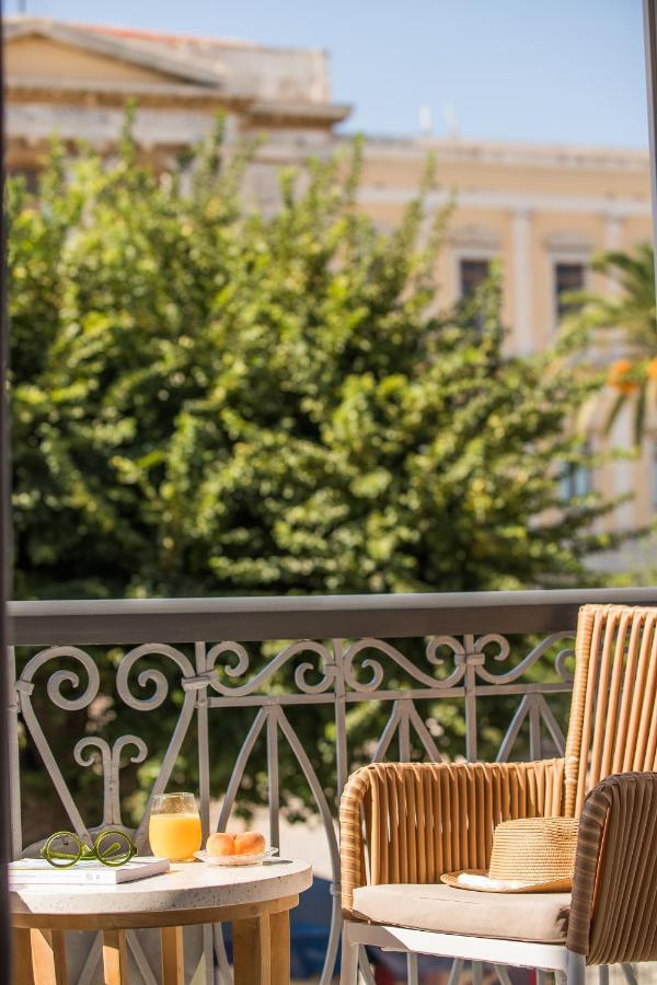 Syros Soul Luxury Suites Ermoupoli Exterior photo